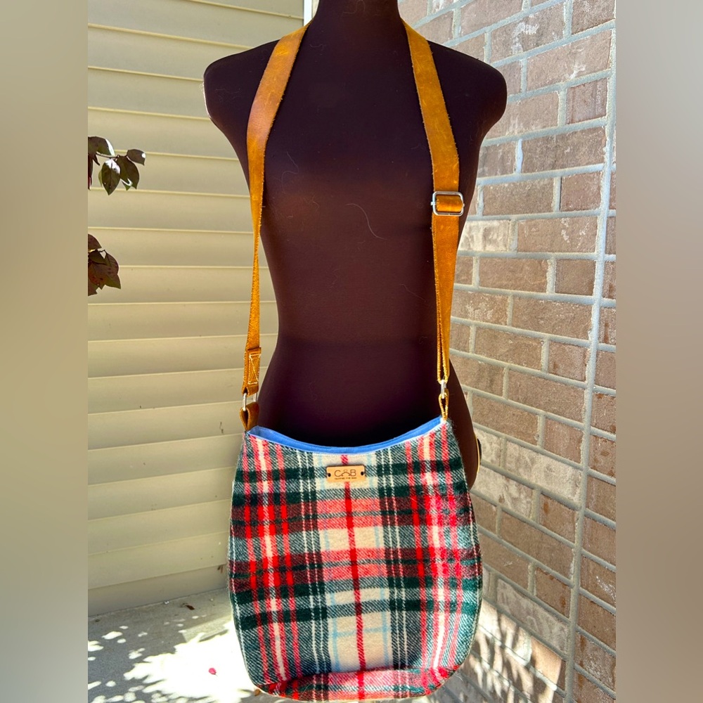 CLOTHES THE BAG plaid crossbody Perfect for Fall/winter outings! Chambray lining